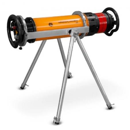 Штатив четырехножный с каркасом