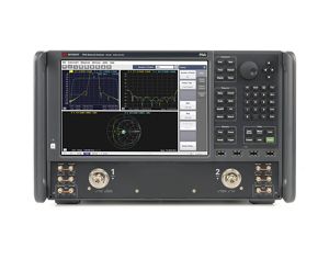 Оценка целостности сигнала N5222BT до 26,5 ГГц