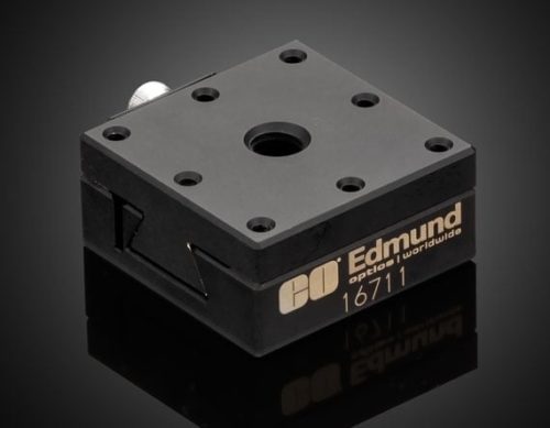 30 мм кв., грузоподъемность 5 кг, ход 8 мм, английский этап «ласточкин хвост»