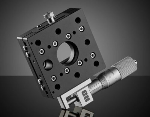 70 мм, боковой привод, сквозное отверстие, английский микрометрический предметный столик