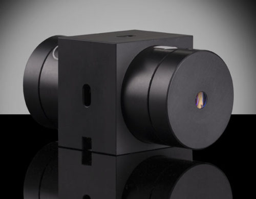 660-нм двухступенчатый оптический изолятор свободного пространства