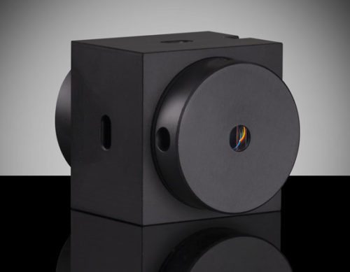 780-нм двухступенчатый оптический изолятор свободного пространства