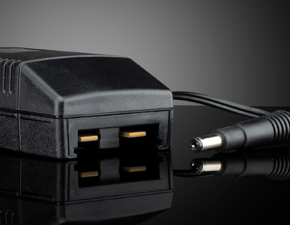 Универсальный адаптер переменного тока 110/220 В для стандартных гелий-неоновых лазеров Lumentum