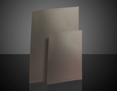 Высокотемпературная линейная поляризационная пленка 50 x 50 мм (XP40HT-18)