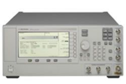 E8247C ВЧ-генератор Agilent