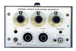 Источник питания постоянного тока Keithley 240 А