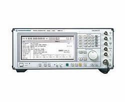 SMIQ03E ВЧ-генератор Rohde & Schwarz