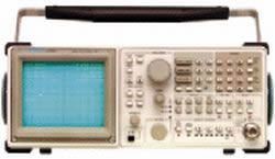 2714 Анализатор спектра Tektronix