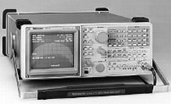 Анализатор спектра 2715 Tektronix