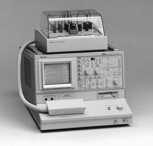 371B Кривая Tektronix