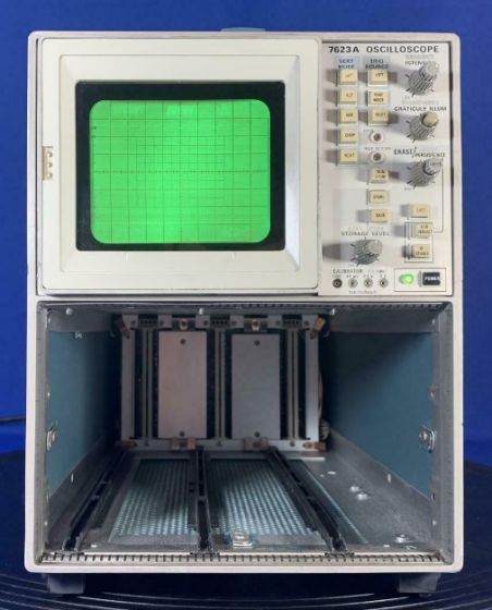 7623A Цифровой осциллограф Tektronix