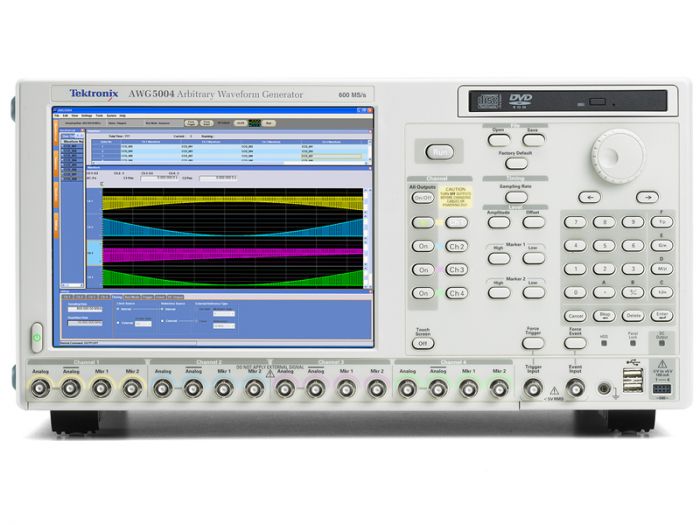 Генератор сигналов произвольной формы AWG5004 Tektronix