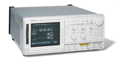 Генератор сигналов произвольной формы AWG710B Tektronix