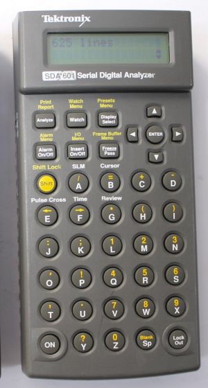 Анализатор SDA601 Tektronix