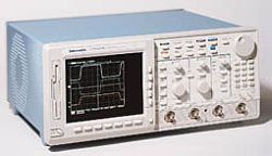 TDS694C Цифровой осциллограф Tektronix
