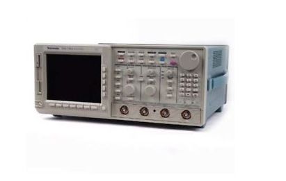 Цифровой осциллограф Tektronix TDS744