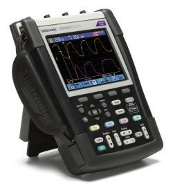 Портативный цифровой осциллограф Tektronix THS3024