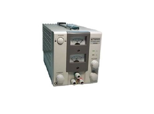 3302A Источник питания постоянного тока, направленный сверху