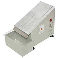 Paraffin block wax trimmer, digital, 230V, 50/60Hz