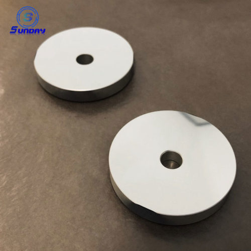 Зеркало с дыркой