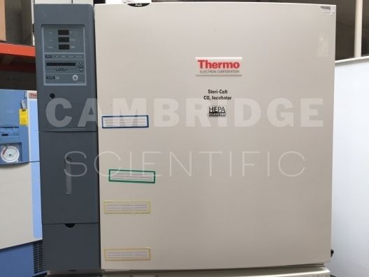 Forma 3310 CO2-инкубатор с водяной рубашкой