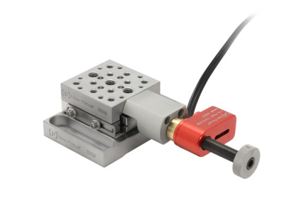 Моторизованный линейный столик, подшипник с перекрестными роликами, 0,5 дюйма, 8-32 и 1/4-20 Модель: 9066-XP