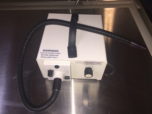 Волоконно-оптический источник света для микроскопа Fostec 20520