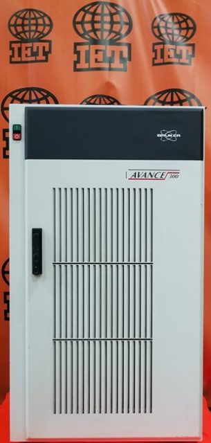 Консоль Bruker AV300
