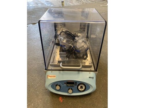 Мини-инкубатор-шейкер Barnstead MAXQ 4000