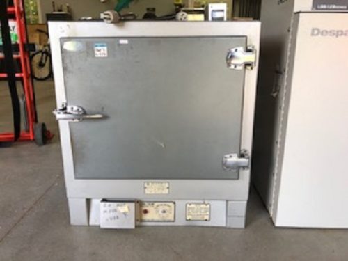 Blue M OV-18A Gravity Oven