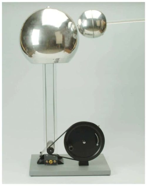 Генератор Ван де Граафа с ручным приводом Eisco и аксессуары:Учебные материалы:Физика | Фишер Сайентифик