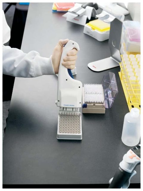 8-канальное устройство для снятия крышек с винтовыми крышками Thermo Scientific:Флаконы:Укупорка и снятие крышек флаконов | Фишер Сайентифик