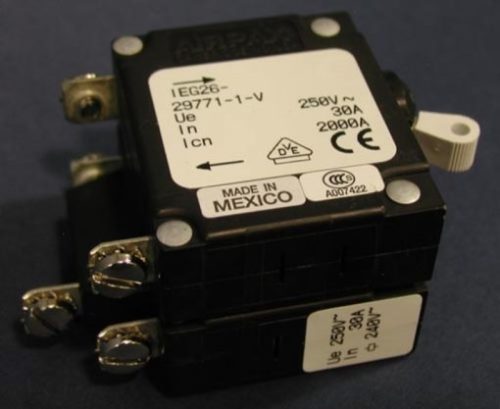 Автоматический выключатель, 30 А, Beckman серии J (974912)