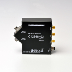 Сбалансированный детектор C12668-03