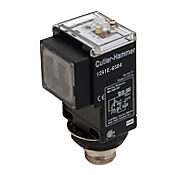 Прямоугольный фотодатчик: дальность 500 футов, приемник на пересечение луча (номер по каталогу 1251E-6504)