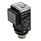 Прямоугольный фотодатчик: дальность действия 10 футов, рассеянный (номер по каталогу 1351E-6503)