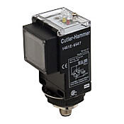 Прямоугольный фотодатчик: диапазон 16 футов, поляризованный световозвращающий (номер по каталогу 1451E-6547)