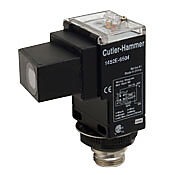 Прямоугольный фотодатчик: диапазон 45 дюймов, поляризованный световозвращающий (номер по каталогу 1452E-6504)