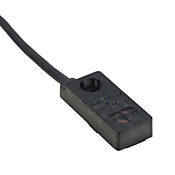 Индуктивный датчик приближения: прямоугольный, диапазон 4 мм (PN# APS4-12S-ZD)