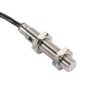 Емкостный датчик приближения: диаметр 8 мм x корпус 42 мм, диапазон 1,5 мм (номер по каталогу CE1-AN-1A)