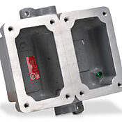 Соединительная коробка/коробка устройства: проходная, 2 группы, (2) кабельных ввода 3/4 дюйма с внутренней резьбой NPT (PN# FXB-11)