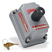 Крышка станции управления Killark в сборе: один селекторный переключатель (PN# FXCS-0K3M6G32A)