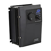 Привод постоянного тока: от 20,4 до 26,4 В постоянного тока, 10 А, выход ШИМ, NEMA 4X