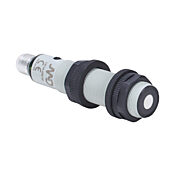 Ультразвуковой датчик приближения: диаметр 18 мм, корпус 91,6 мм, диапазон 50–400 мм (номер по каталогу UK1A-GW-0E)