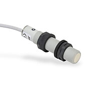 Ультразвуковой датчик приближения: диаметр 18 мм, корпус 83,1 мм, диапазон 100–900 мм (номер по каталогу UK1C-E3-0A)