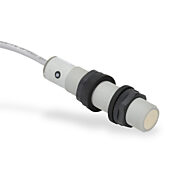 Ультразвуковой датчик приближения: диаметр 18 мм, корпус 83,1 мм, диапазон 100–900 мм (номер по каталогу UK1C-E9-0A)