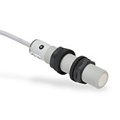 Ультразвуковой датчик приближения: диаметр 18 мм, корпус 83,1 мм, диапазон 100–900 мм (номер по каталогу UK1C-EP-0A)