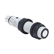 Ультразвуковой датчик приближения: диаметр 18 мм, корпус 91,6 мм, диапазон 80–900 мм (номер по каталогу UK1C-GP-0E)