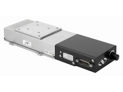 Моторизованный вертикальный столик, ход 4,5 мм, привод постоянного тока, нагрузка 30 Н, M4 Модель: UZS80CC