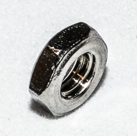 2740-0001- ГАЙКА-ШЕСТИГРАННАЯ-DBL-CHAM 10-32-THD .109-IN-THK